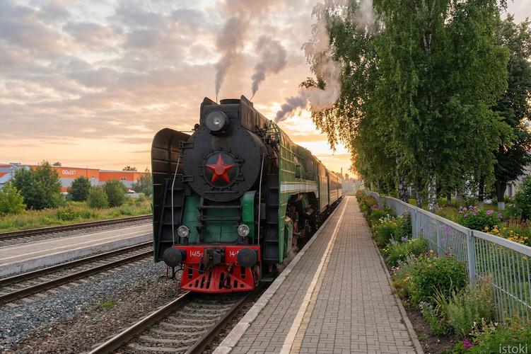 Ретропоезд и Золотое Кольцо: путешествуем с боярским размахом 7 дней