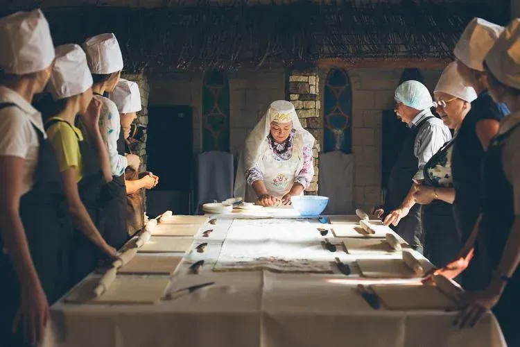 Самарканд в огнях Рождества: Где восток встречает Новый год