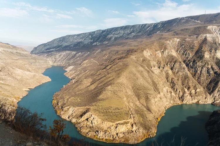 Кавказ. В лицах и красках