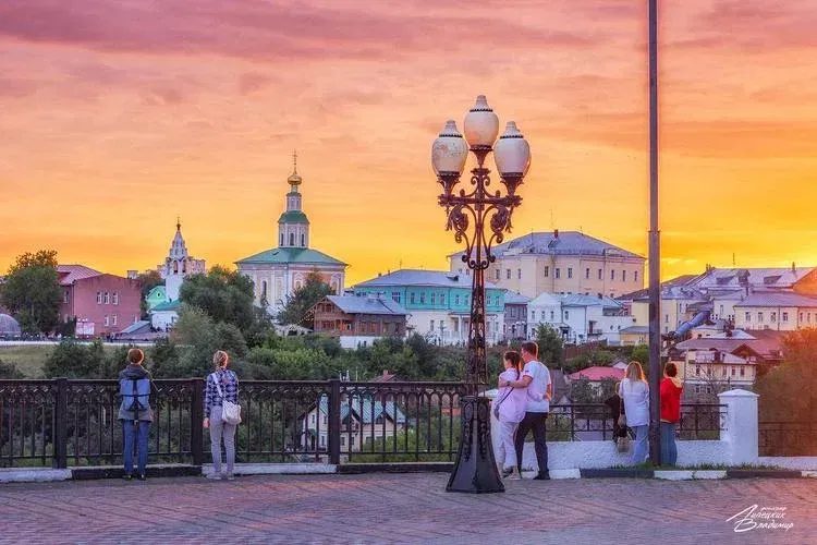 Владимир: где история дышит сквозь камень