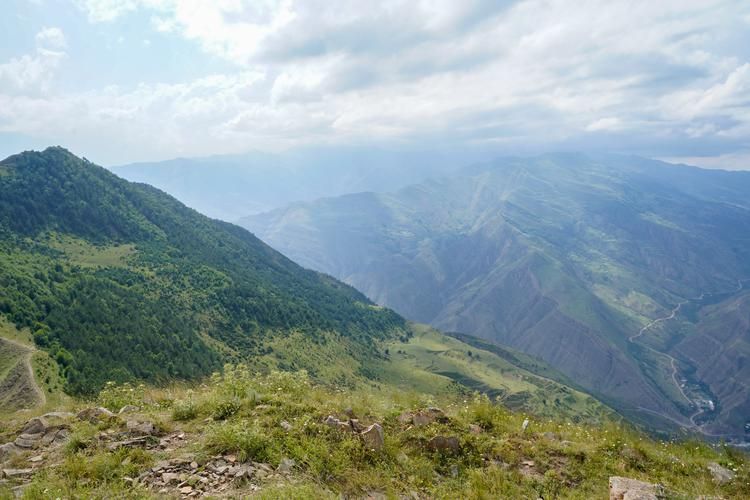 Кавказ. В лицах и красках